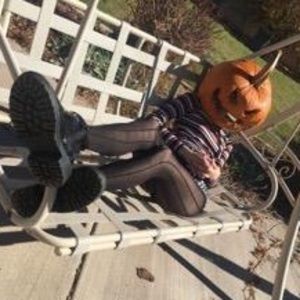 Meet your Posher, Josie